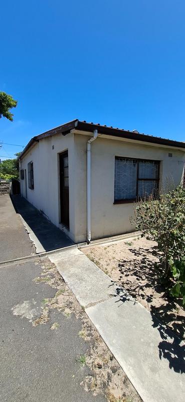 3 Bedroom Property for Sale in Goodwood Central Western Cape